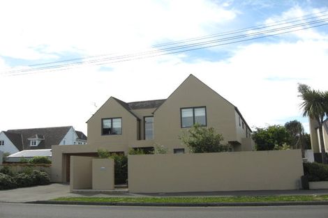 Photo of property in 11 Holmwood Road, Merivale, Christchurch, 8014