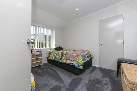 Photo of property in 6 Applemoors Way, Riverhead, 0820