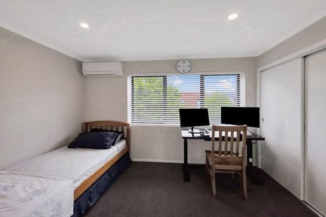 Photo of property in 4/89 Hobsonville Point Road, Hobsonville, Auckland, 0616