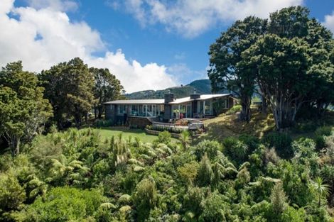 Photo of property in 28 Ashton Road, Whangateau, Warkworth, 0985