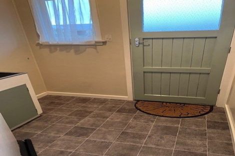 Photo of property in 2/8 Hatton Street, West End, Timaru, 7910