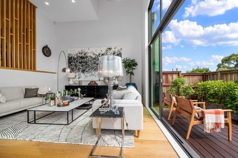 Photo of property in 2 Matau Way, Hauraki, Auckland, 0622