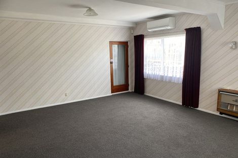 Photo of property in 44 Ahuriri Street, Strathmore Park, Wellington, 6022