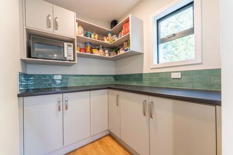 Photo of property in 18 Mckenzie Street, Geraldine, 7930