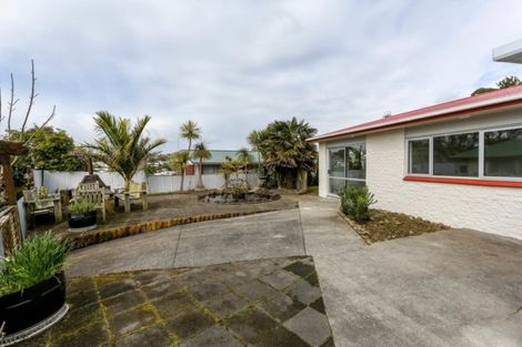 Photo of property in 7 Ross Place, Blagdon, New Plymouth, 4310
