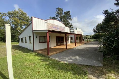 Photo of property in 59 Chamberlain Road, Bombay, 2675