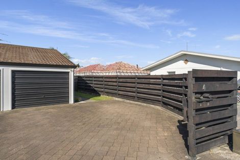 Photo of property in 2/4 Mardi Place, Mount Maunganui, 3116