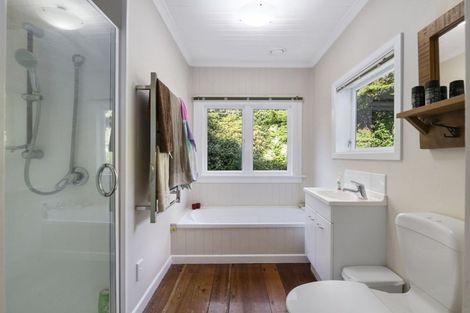 Photo of property in 38a Gavin Road, Raumati Beach, Paraparaumu, 5032