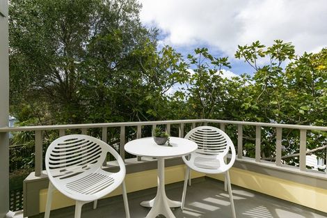 Photo of property in 19b Glenbervie Terrace, Thorndon, Wellington, 6011