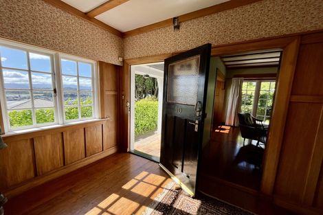 Photo of property in 50 Rodrigo Road, Kilbirnie, Wellington, 6022