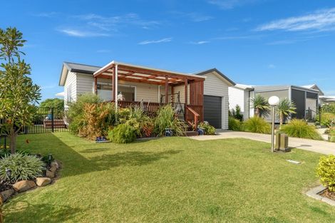 Photo of property in 11 Kamahi Crescent, Papamoa Beach, Papamoa, 3118