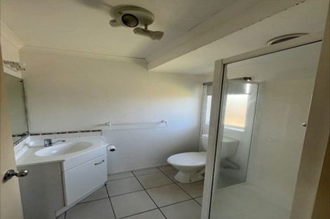 Photo of property in 40 Milson Drive, Papakura, 2110