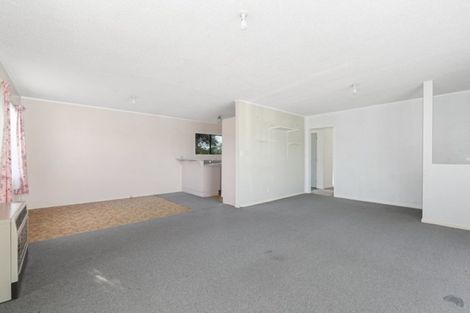 Photo of property in 20 Elizabeth Street, Moera, Lower Hutt, 5010