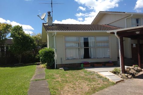 Photo of property in 119 Edgewater Drive, Pakuranga, Auckland, 2010