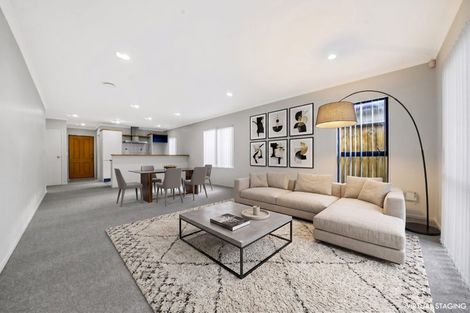 Photo of property in 37 Magic Way, Randwick Park, Auckland, 2105