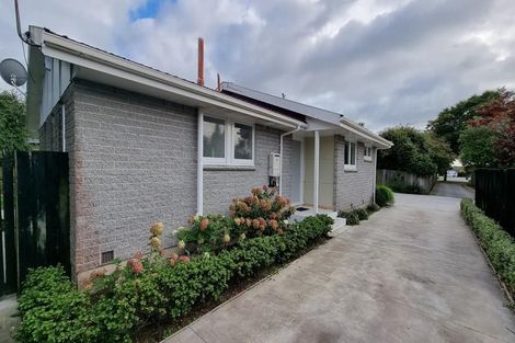 Photo of property in 2a Curzon Place, Parklands, Christchurch, 8083