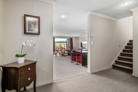 Photo of property in 27 Devoy Drive, Owhata, Rotorua, 3010