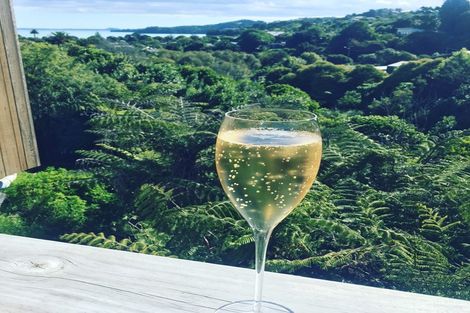 Photo of property in 33c Ocean Road, Surfdale, Waiheke Island, 1081