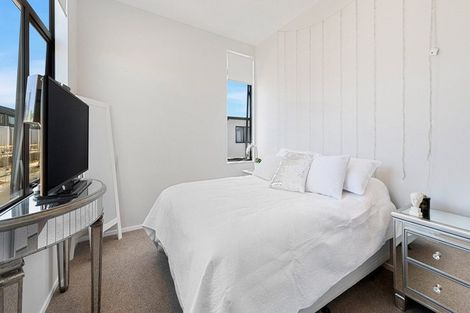 Photo of property in 27 Tahuhu Road, Mount Wellington, Auckland, 1062