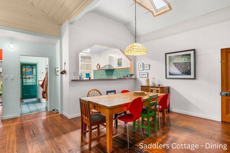 Photo of property in Saddlery Cottage, 3245 Paparoa-oakleigh Road, Paparoa, 0571