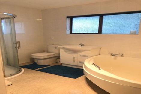 Photo of property in 6 Suwyn Place, Weymouth, Auckland, 2103