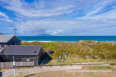 Photo of property in 5 Matariki Street, Omaha, 0986