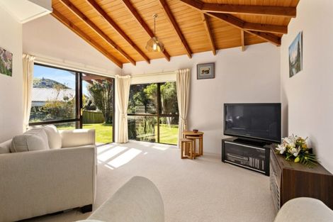 Photo of property in 57 Shackle Lane, Whitby, Porirua, 5024