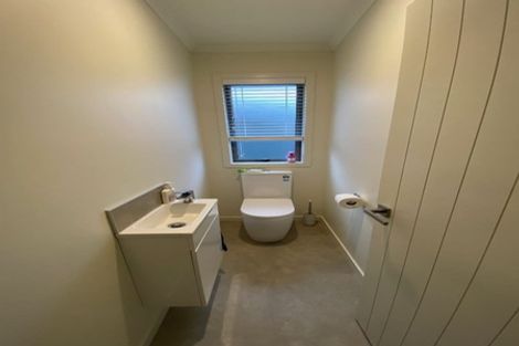 Photo of property in 17 Pelorus Avenue, Poraiti, Napier, 4112