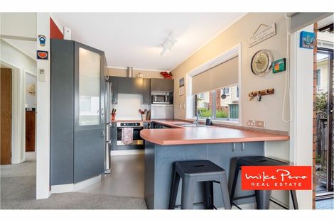 Photo of property in 2/41 Mason Street, New Lynn, Auckland, 0600