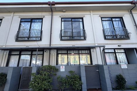 Photo of property in 66d Grey Street, Onehunga, Auckland, 1061