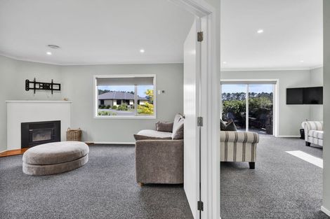 Photo of property in 7 Mercade Close, Stratford, 4332