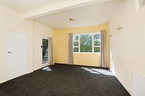 Photo of property in 32 Newport Terrace, Seatoun, Wellington, 6022