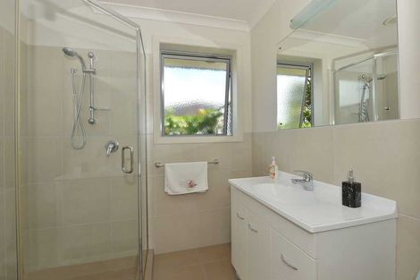 Photo of property in 82 Barbados Way, One Tree Point, 0118