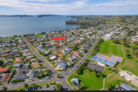 Photo of property in 31 Kawau View Road, Snells Beach, 0920