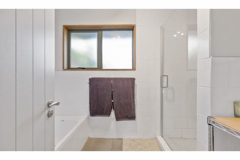 Photo of property in 33 Willowside Place, Amberley, 7410