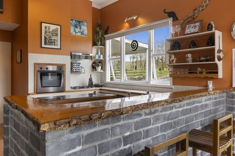 Photo of property in 863 Mountain Road, Waiongana, Inglewood, 4389