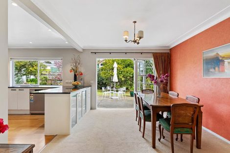 Photo of property in 6 Adonis Place, Half Moon Bay, Auckland, 2012
