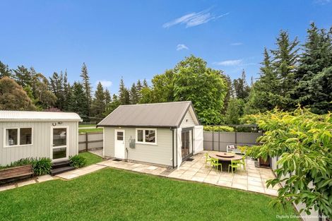 Photo of property in 9 Ryton Place, Lake Coleridge, 7572