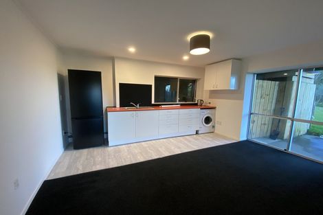 Photo of property in 6 West Glade Crescent, Birkenhead, Auckland, 0626