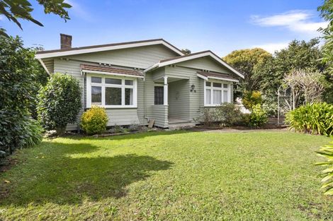 Photo of property in 11 Lyndhurst Street, Takaro, Palmerston North, 4412