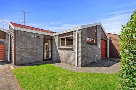 Photo of property in Puriri Village, 17/3 Puriri Street, Mount Maunganui, 3116
