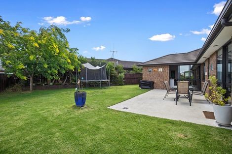 Photo of property in 10 Barwick Place, Huntington, Hamilton, 3210