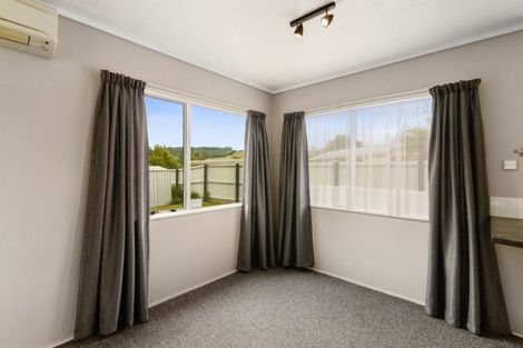 Photo of property in 19a Augustus Earle Place, Pukehangi, Rotorua, 3015
