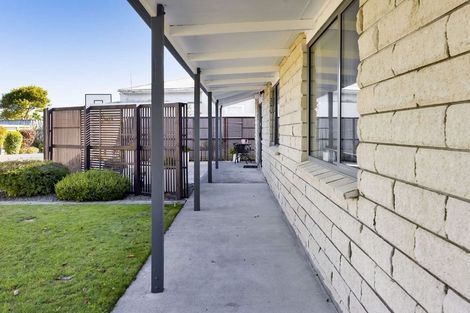 Photo of property in 212 Waihi Road, Hawera, 4610