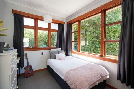 Photo of property in 28 Grant Road, Otatara, Invercargill, 9879