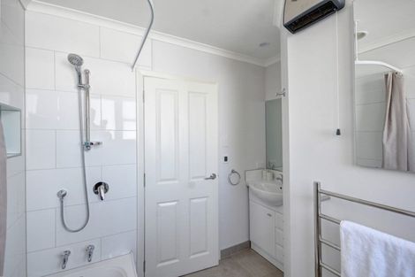 Photo of property in 9a Lincoln Street, Halfway Bush, Dunedin, 9010