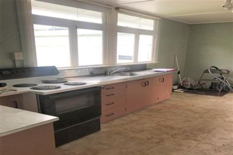 Photo of property in 45 Moeraki Road, Maoribank, Upper Hutt, 5018