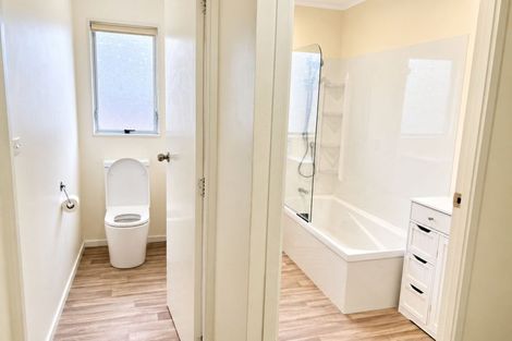 Photo of property in 57 Ruapehu Street, Paraparaumu, 5032