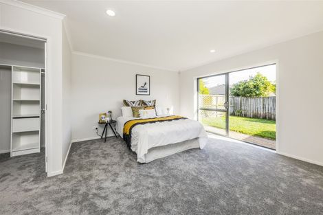 Photo of property in 12 Attymon Lane, East Tamaki, Auckland, 2016