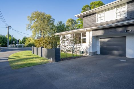 Photo of property in 42 Wairarapa Terrace, Merivale, Christchurch, 8014